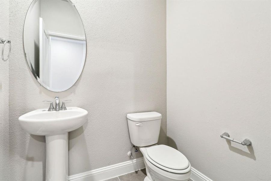 Photo is not of the actual home, but is an inspirational photo of builder’s model home and may depict options, furnishings, and/or decorator features that are not included. Photo is not of the actual home, but is an inspirational photo of builder’s model home and may depict options, furnishings, and/or decorator features that are not included.