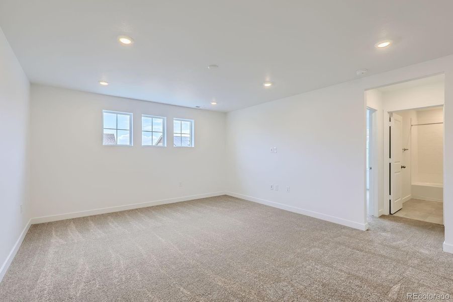 Spacious, unfurnished interior of a new home in Brighton Crossings: The Grand Collection, Brighton (Image 12).