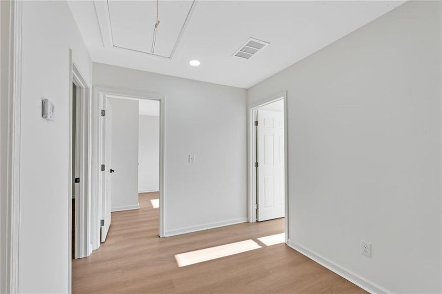 Spacious, unfurnished interior of a new home in , Ellenwood (Image 16).