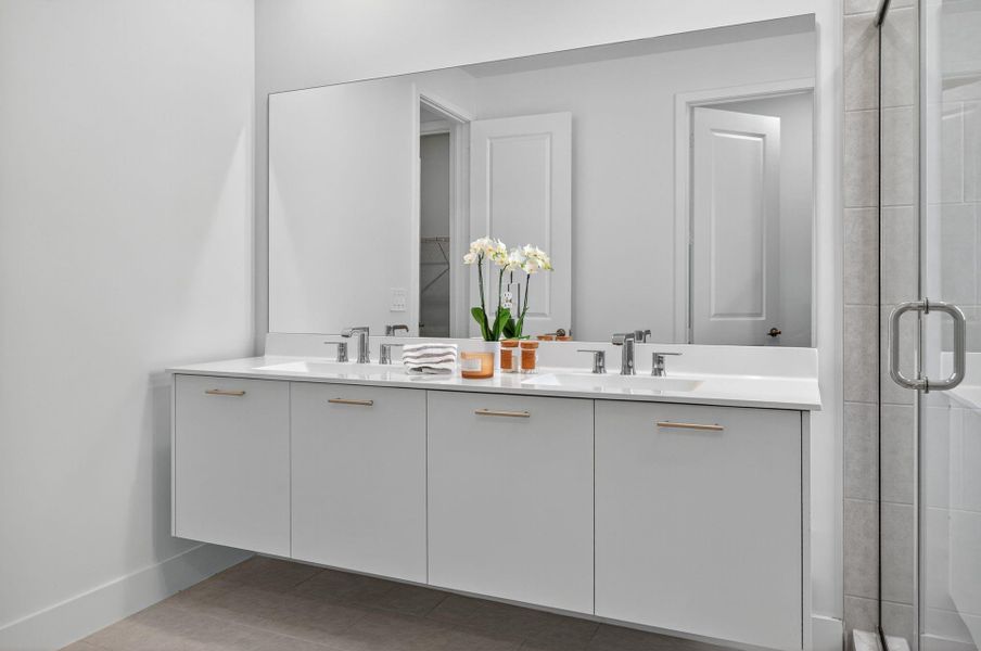 Furnished interior view inside a new home in , Davie (Image 35).