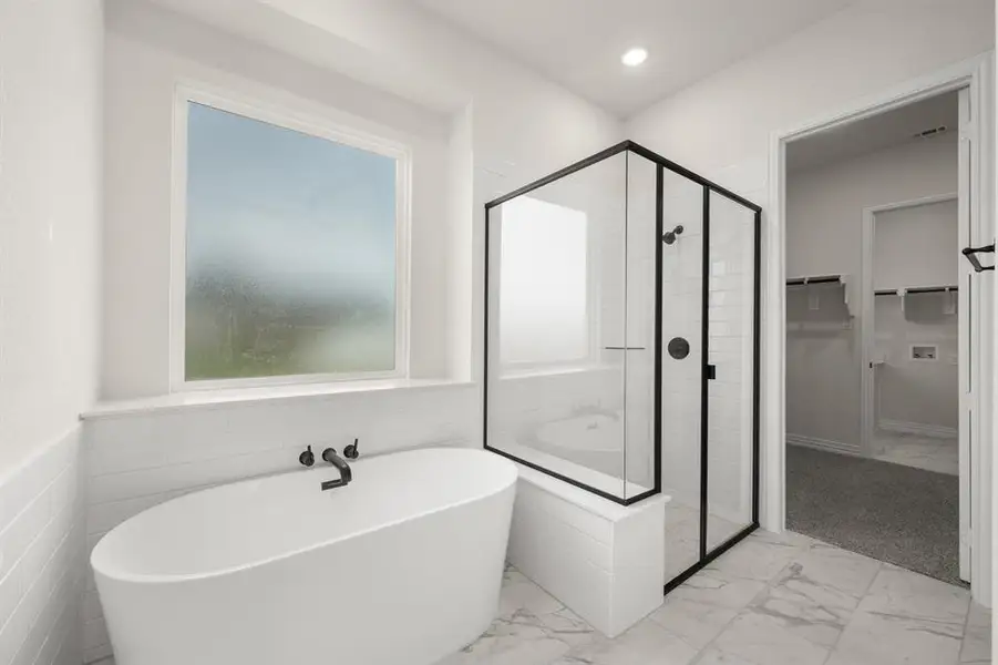 211 Marie- Primary Suite-4 211 Marie- Primary Suite-4