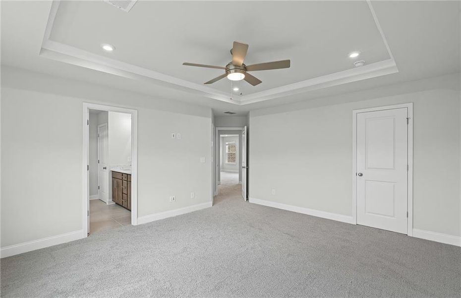 Spacious, unfurnished interior of a new home in Sierra Creek, Hoschton (Image 48).