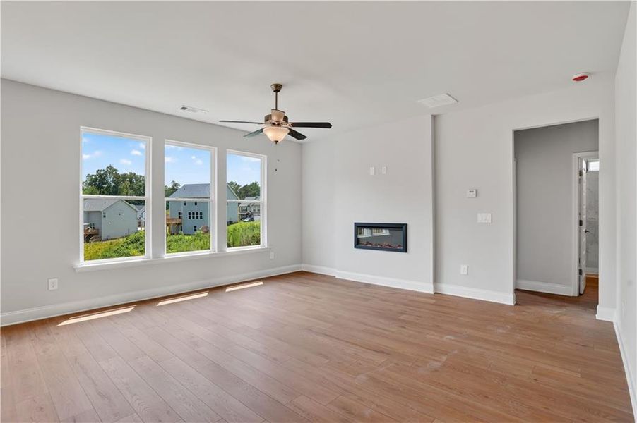 Spacious, unfurnished interior of a new home in Austin Ridge, Commerce (Image 31).