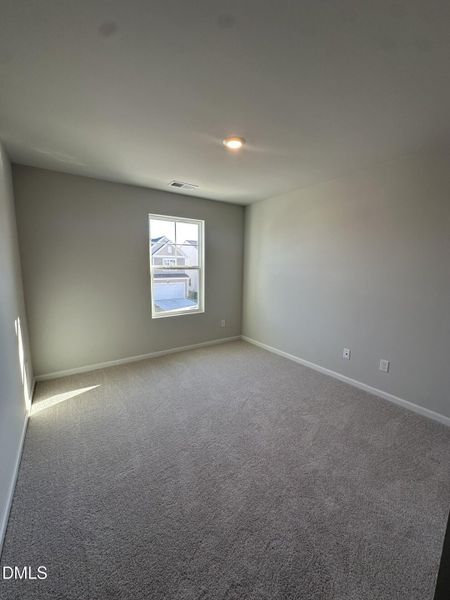 Secondar bedroom Secondar bedroom