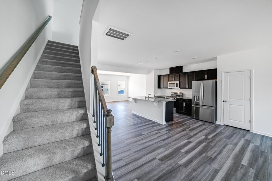 SUN_Stoneriver_Pic_Colton_Entrance_1of1