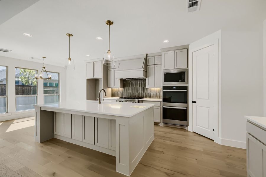 1811 Flowerfield - Kitchen 1811 Flowerfield - Kitchen