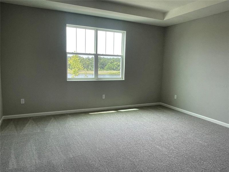 Spacious, unfurnished interior of a new home in Center Lake on the Park, St. Cloud (Image 21).