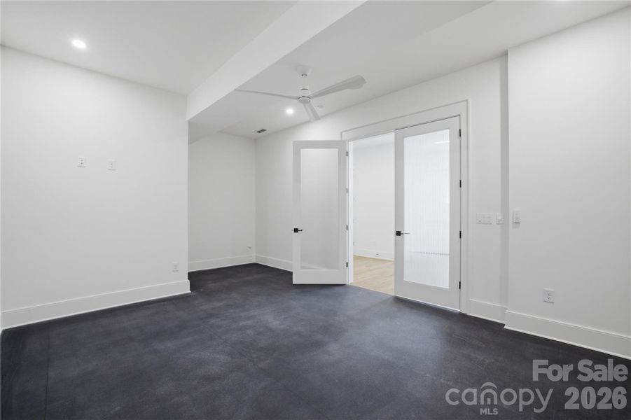 Spacious, unfurnished interior of a new home in , Charlotte (Image 25).