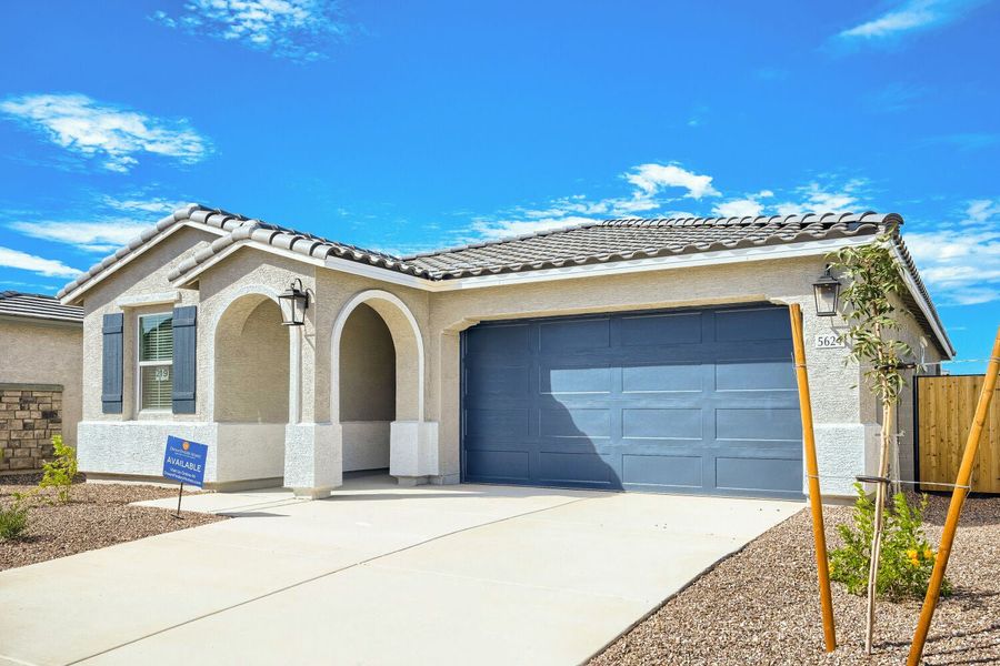 3br New Home in San Tan Valley, AZ.  - Slide 3