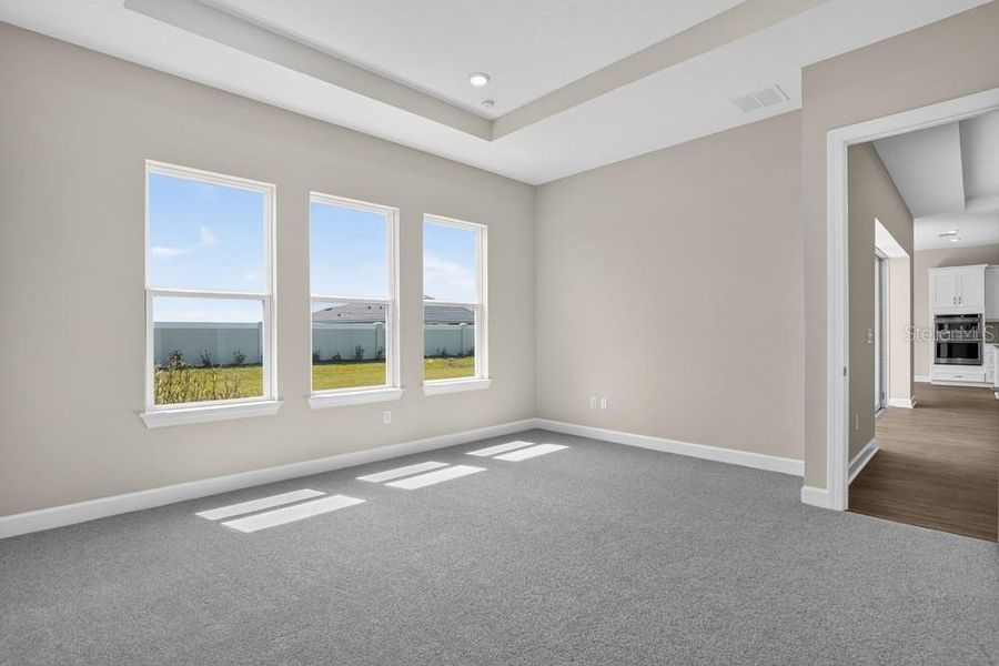 Spacious, unfurnished interior of a new home in Coasterra Community Group Page, Palmetto (Image 22).