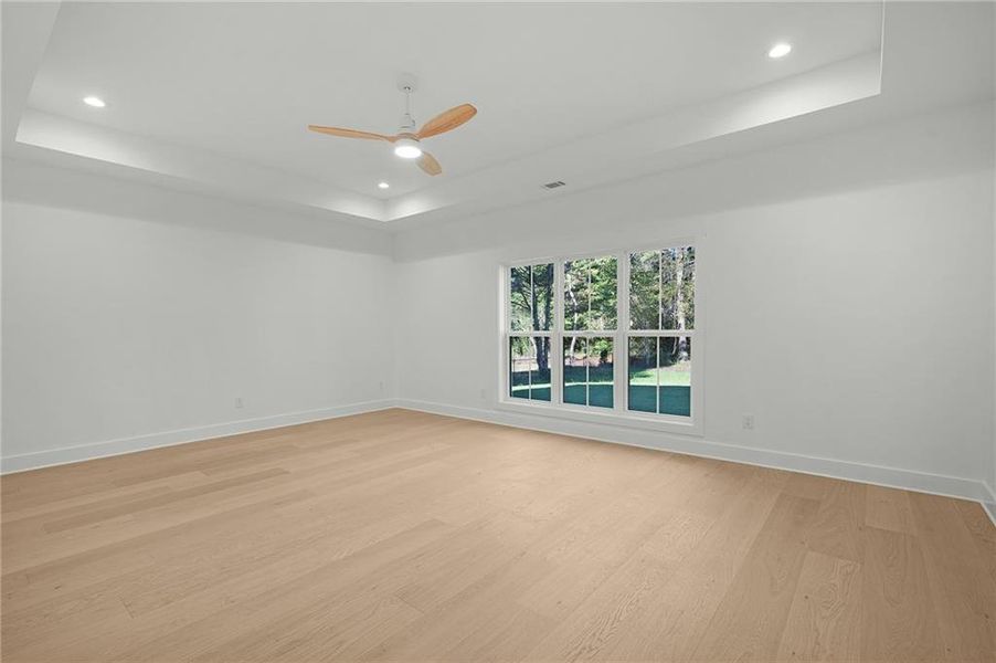 Spacious, unfurnished interior of a new home in , Calhoun (Image 28).