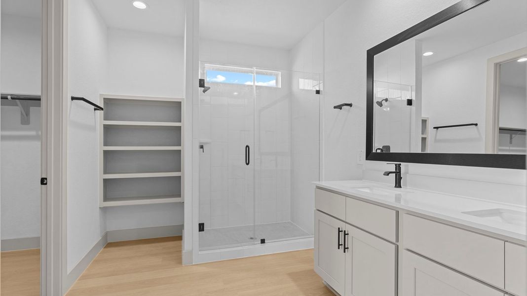 Representative furnished interior of a home built from the Cardinale by D.R. Horton in Westland Ranch 60' Homesites, League City (Image 16). Representative furnished interior of a home built from the Cardinale by D.R. Horton in Westland Ranch 60' Homesites, League City (Image 16).