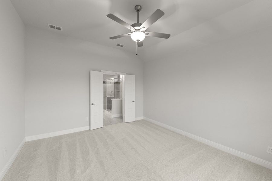 Representative unfurnished interior of a home built from the Statler by Pacesetter Homes in Keeneland, Aubrey (Image 23). Representative unfurnished interior of a home built from the Statler by Pacesetter Homes in Keeneland, Aubrey (Image 23).