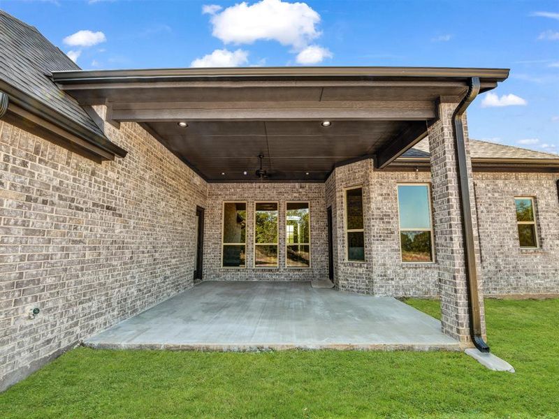 View of patio with ceiling fan