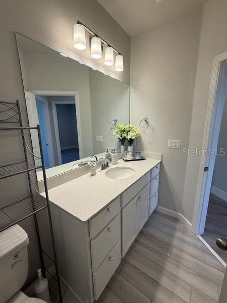 Furnished interior view inside a new home in , Winter Garden (Image 8).