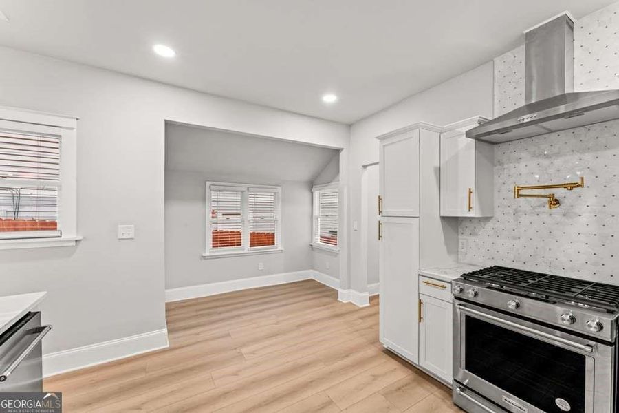 Image 35 of a home in .