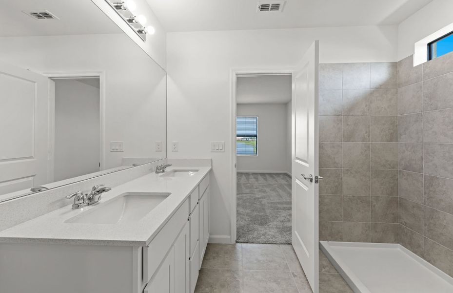 Furnished interior view inside a new home in Caloosa Cove, Labelle (Image 6).