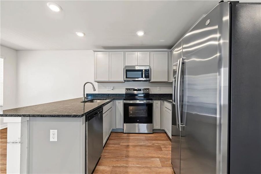 Furnished interior view inside a new home in , Union City (Image 12).