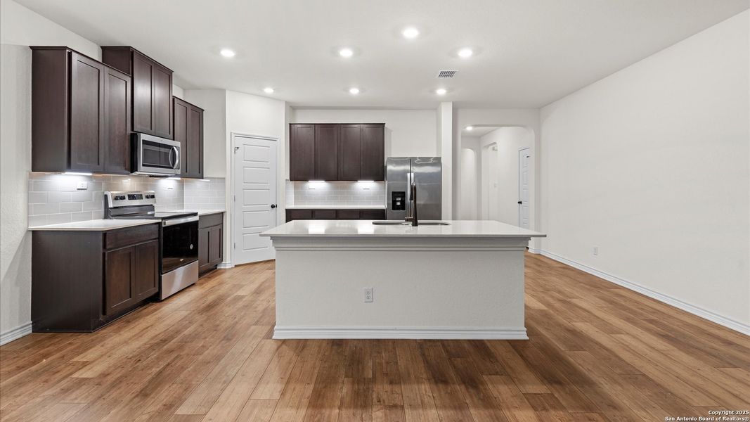 Furnished interior view inside a new home in Canyon Crest, San Antonio (Image 5). Furnished interior view inside a new home in Canyon Crest, San Antonio (Image 5).