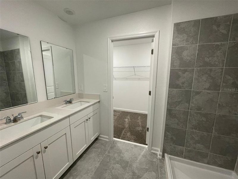 Furnished interior view inside a new home in Lawson Dunes, Haines City (Image 10).