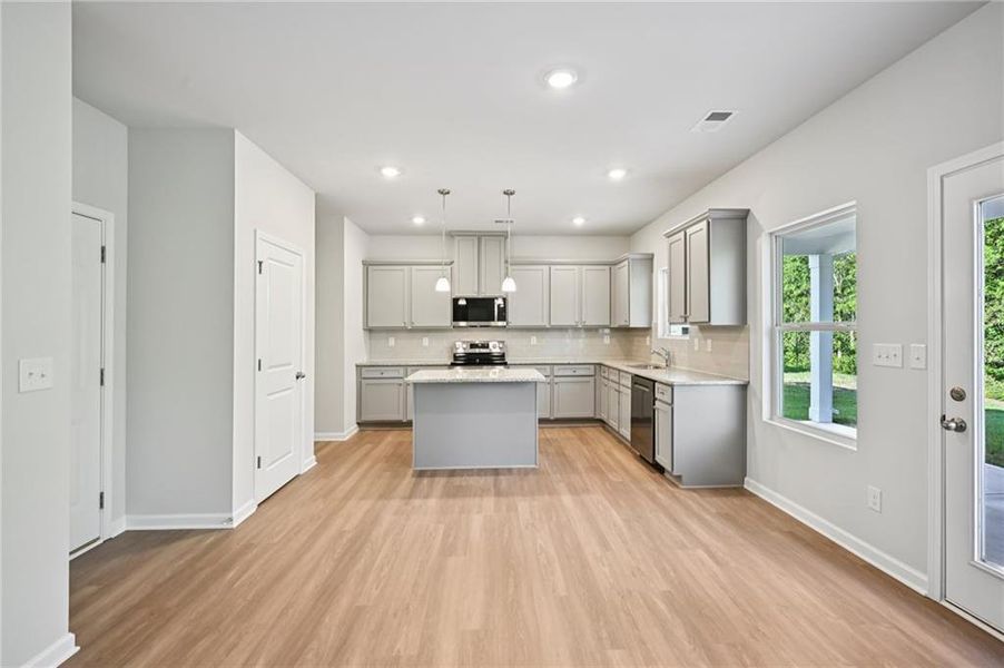 Furnished interior view inside a new home in Neely Farm, Covington (Image 4).