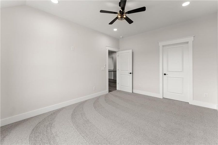 Spacious, unfurnished interior of a new home in , Dawsonville (Image 38).