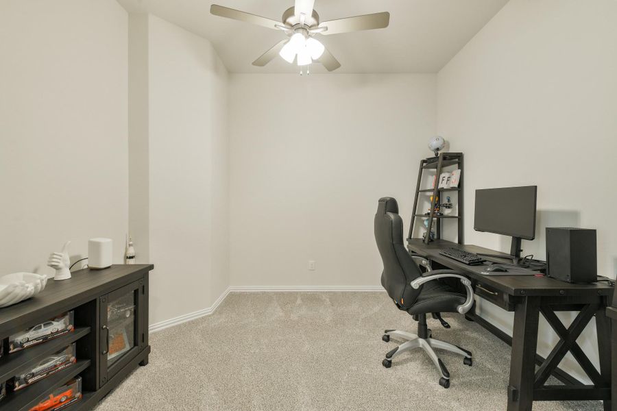 Furnished interior view inside a new home in Oakwood Estates, Waller (Image 11).