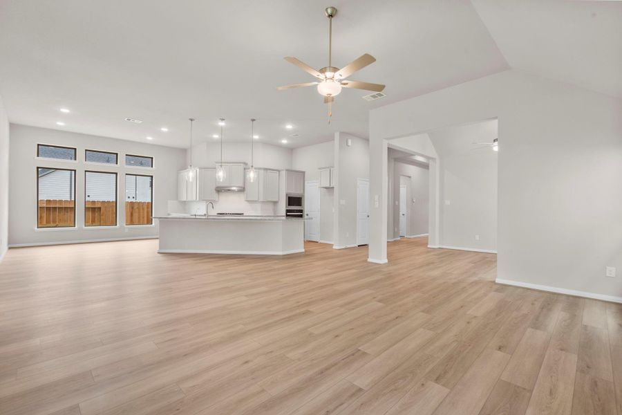 Spacious, unfurnished interior of a new home in Wildtree, Magnolia (Image 27).