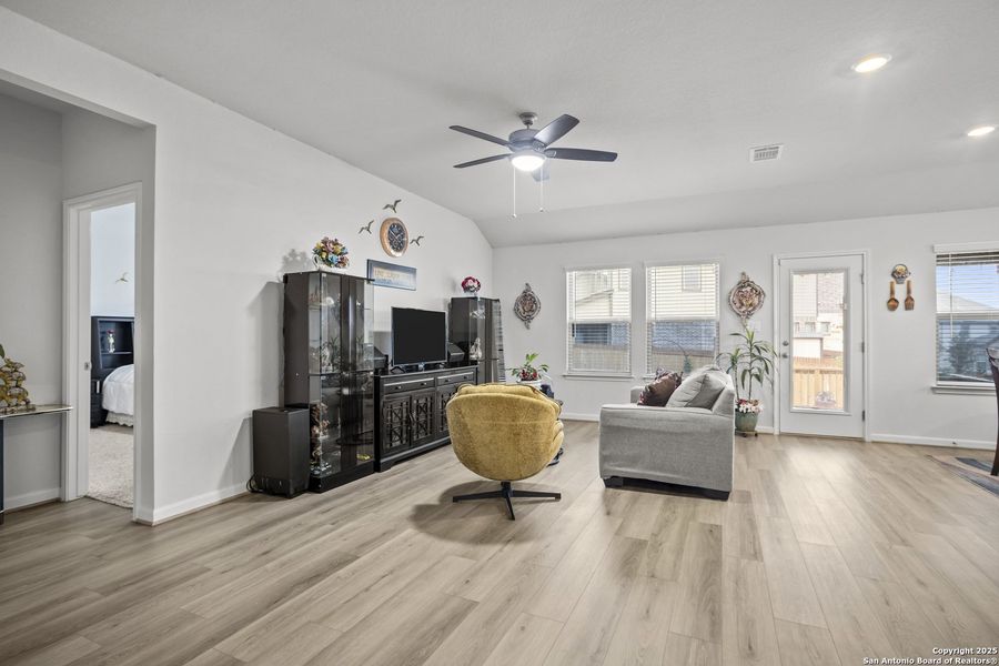 Furnished interior view inside a new home in , San Antonio (Image 26). Furnished interior view inside a new home in , San Antonio (Image 26).