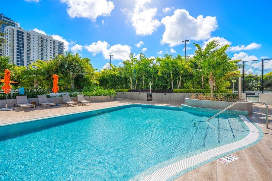 Community amenities in , Miami (Image 39).