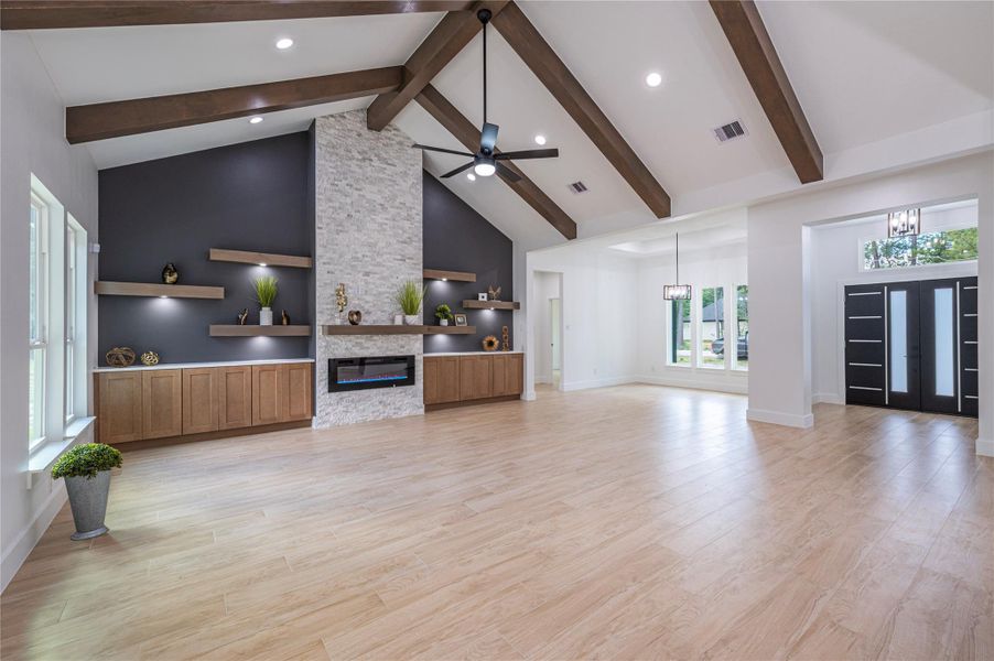 Image 48 of a home in .