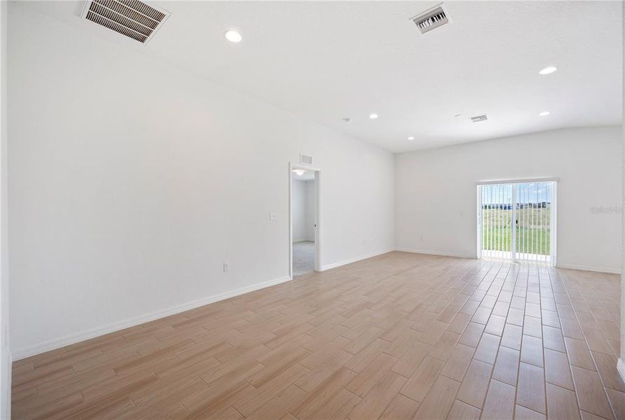 Spacious, unfurnished interior of a new home in , Frostproof (Image 10). Spacious, unfurnished interior of a new home in , Frostproof (Image 10).