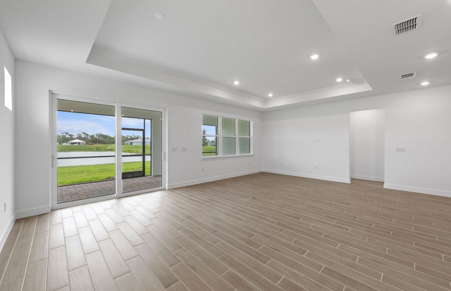 Spacious, unfurnished interior of a new home in Shores at Stillwater, Englewood (Image 29). Spacious, unfurnished interior of a new home in Shores at Stillwater, Englewood (Image 29).
