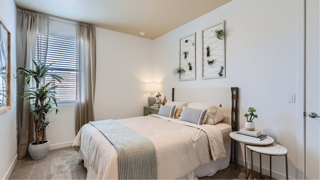 4022 Sage Bed4 1of2 F1