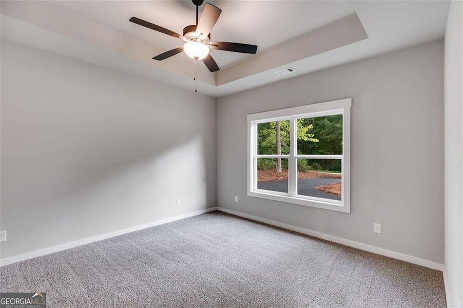Spacious, unfurnished interior of a new home in , Buchanan (Image 15).