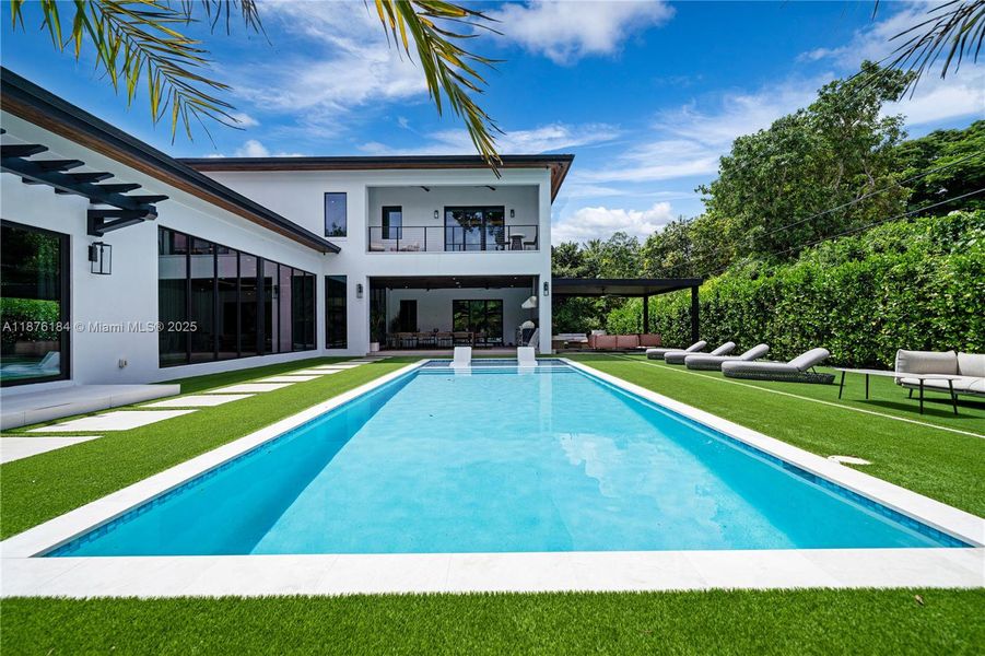 Image 77 of a home in . Image 77 of a home in .