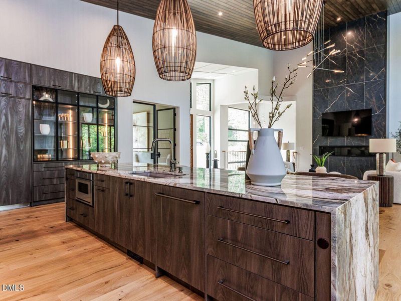 022-1280x960-kitchen