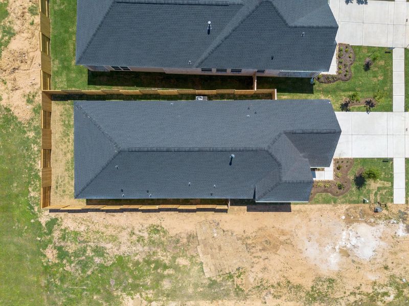Image 40 of a home in Emory Glen.
