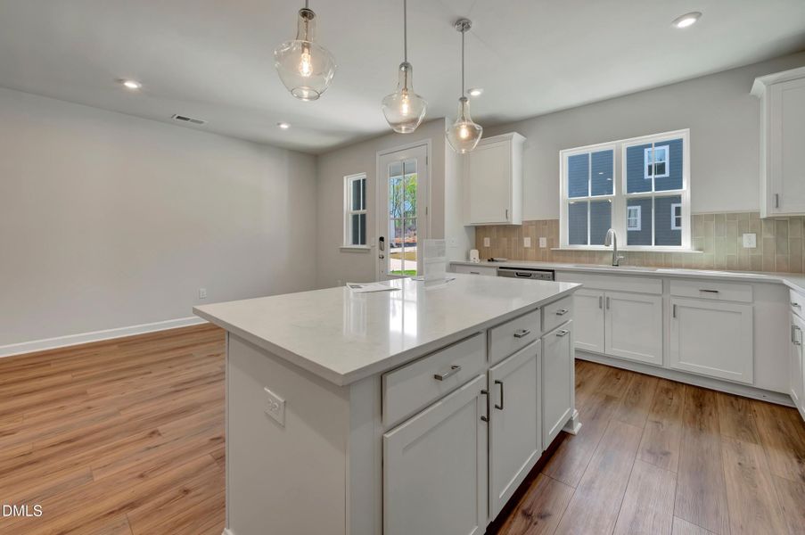 RAL_MewsatHoldingVillage_Wilson-MewsatHo RAL_MewsatHoldingVillage_Wilson-MewsatHo