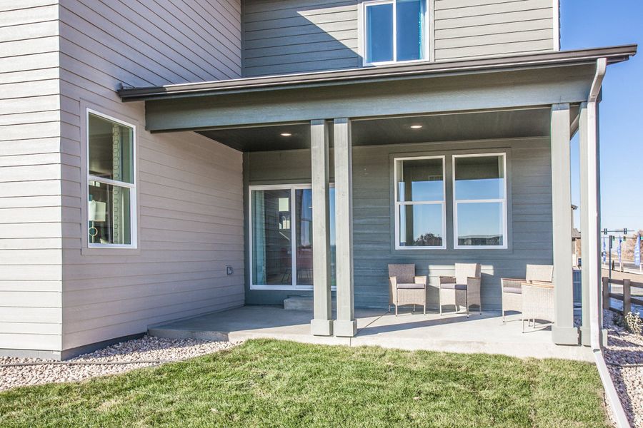 Representative exterior details of a home built from the Rowling by Hartford Homes in Trailside, Timnath (Image 35).