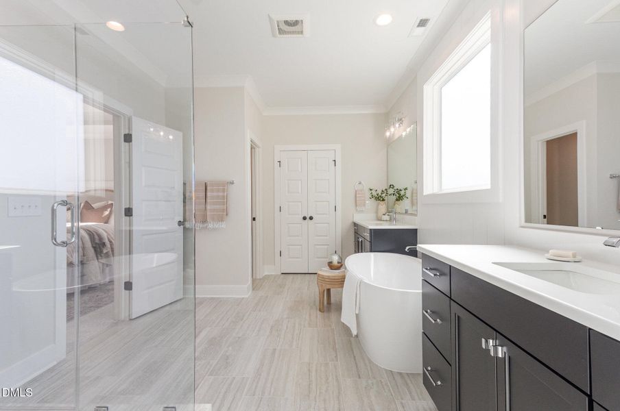 037_kv0a9082-edit_98