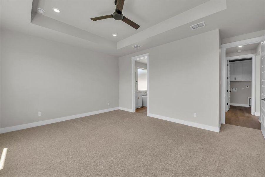 Spacious, unfurnished interior of a new home in Rosenthal Estates, Lorena (Image 16).