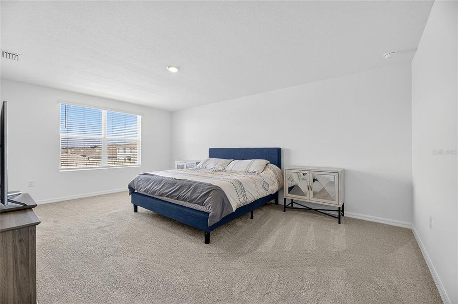 Furnished interior view inside a new home in North Park Isle, Plant City (Image 33).