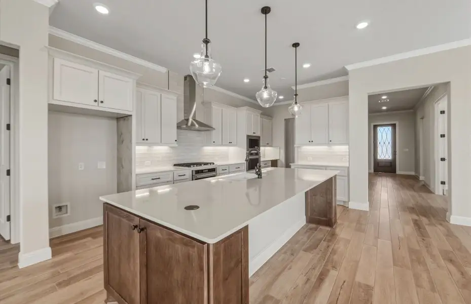Furnished interior view inside a new home in Sun City Texas, Georgetown (Image 8).