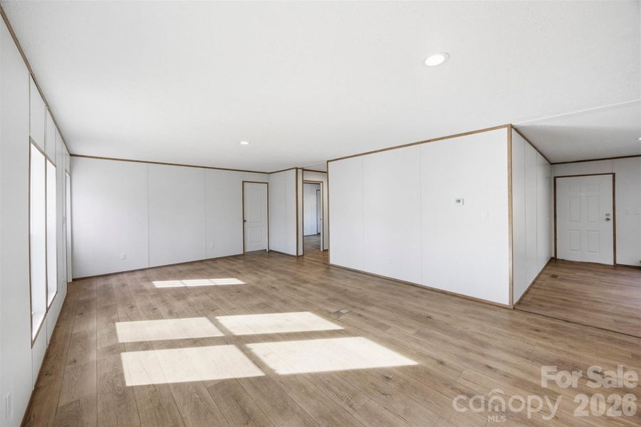 Spacious, unfurnished interior of a new home in , Mooresville (Image 24).