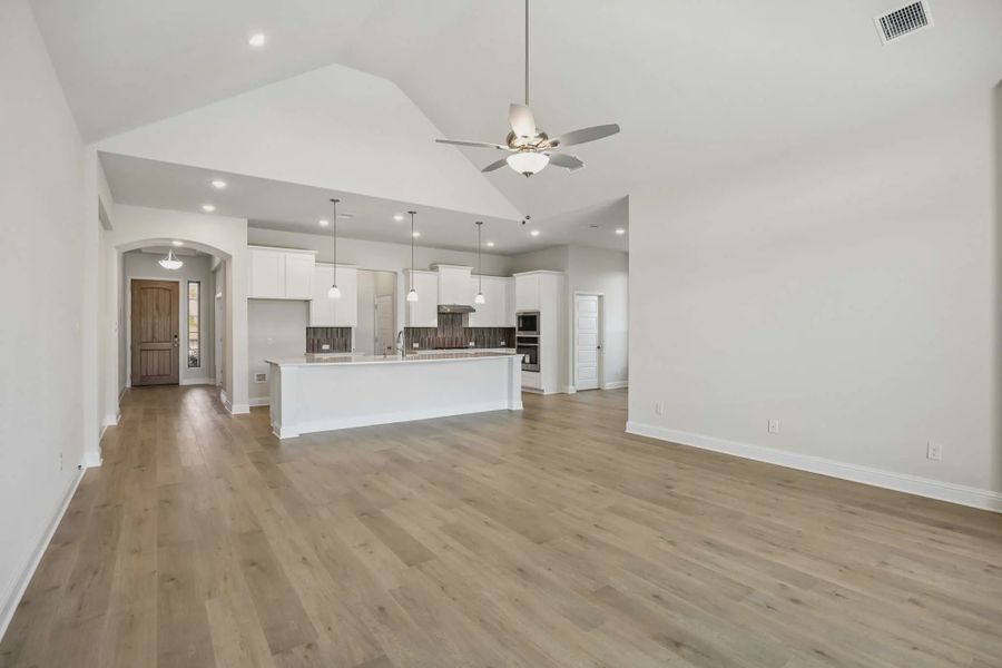 Spacious, unfurnished interior of a new home in Silo Mills, Joshua (Image 13). Spacious, unfurnished interior of a new home in Silo Mills, Joshua (Image 13).