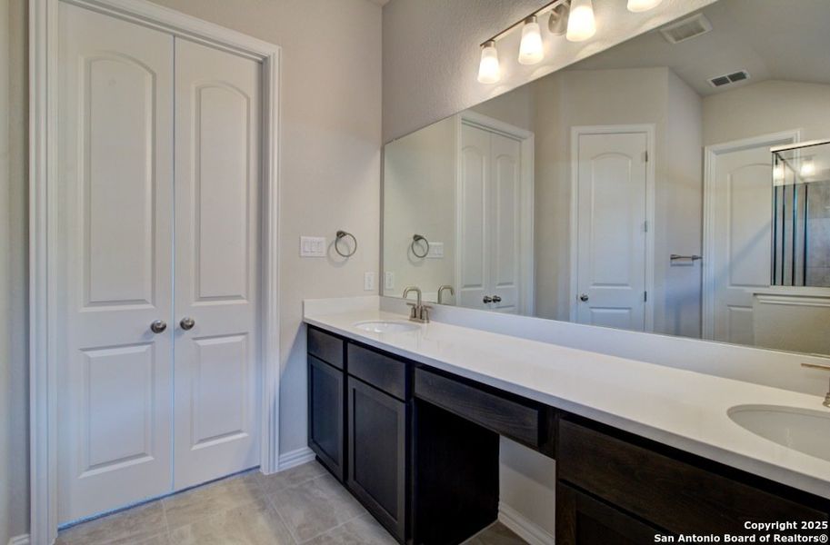 Furnished interior view inside a new home in The Crossvine, Schertz (Image 3).