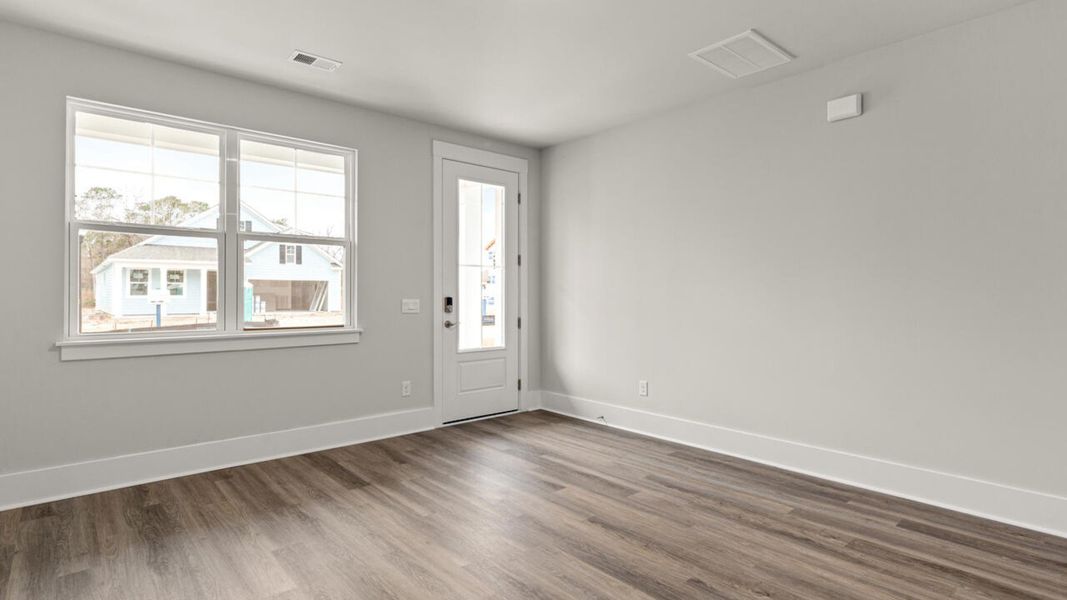 Spacious, unfurnished interior of a new home in Lockwood Landing, Supply (Image 13).