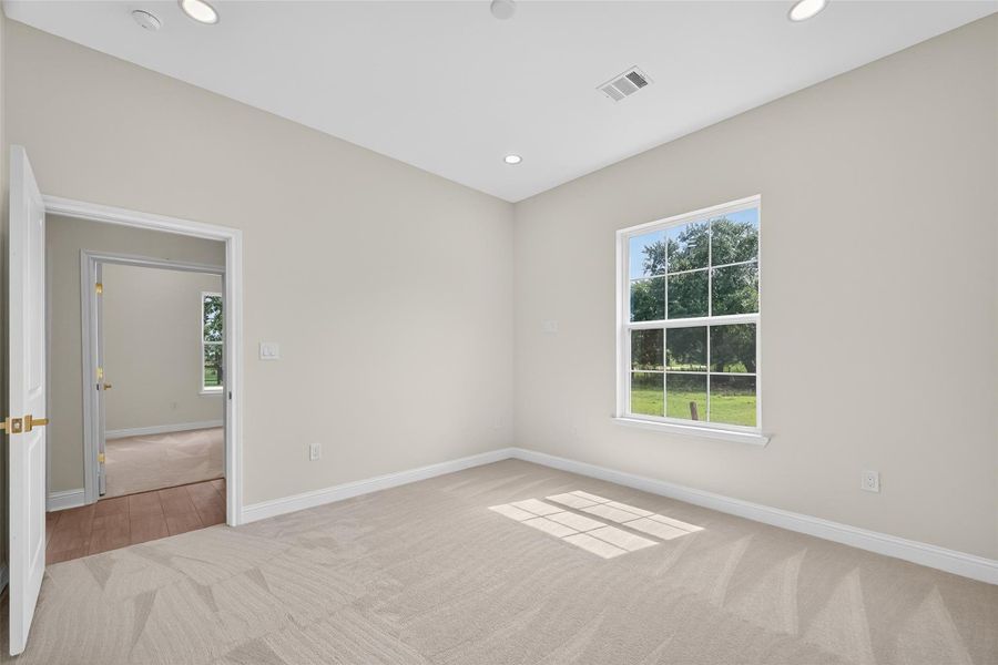 Spacious, unfurnished interior of a new home in , Hitchcock (Image 19).