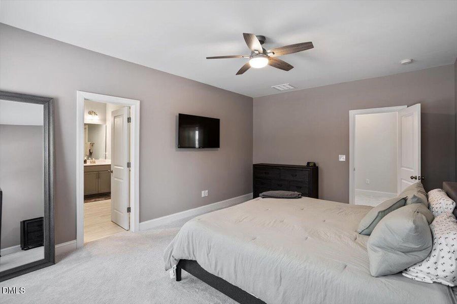 4038 Front Runner Dr. 4038 Front Runner Dr.